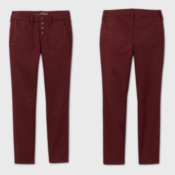 Universal Thread Burgundy Button Fly
Mid Rise Skinny Jeans Pants - Picture 3 of 12